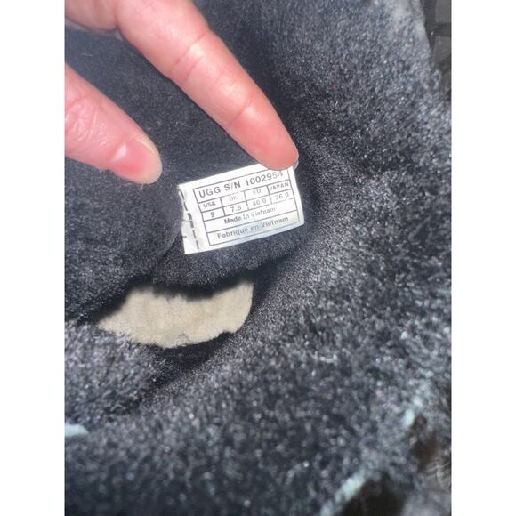 UGG Women’s Bailey Bow II - Picture 6 of 8